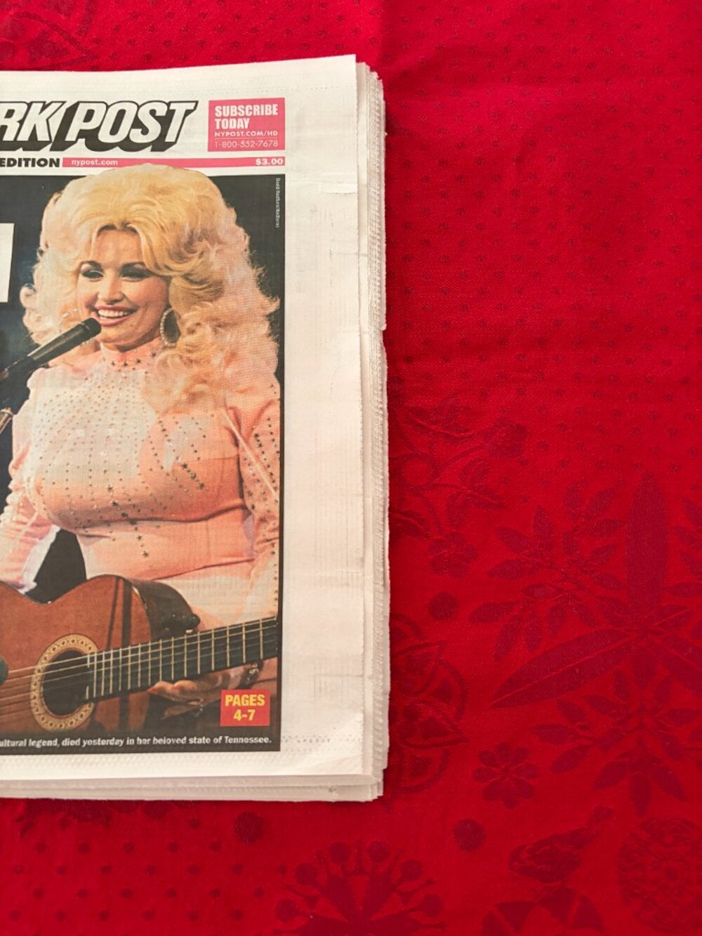 DOLLY PARTON WE WILL ALWAYS LOVE NEW YORK POST AUGUST 26 2026. - Picture 2 of 7